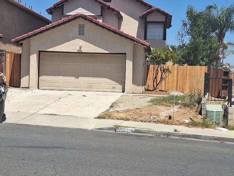 6192 Lakaren Ln — Photo 1