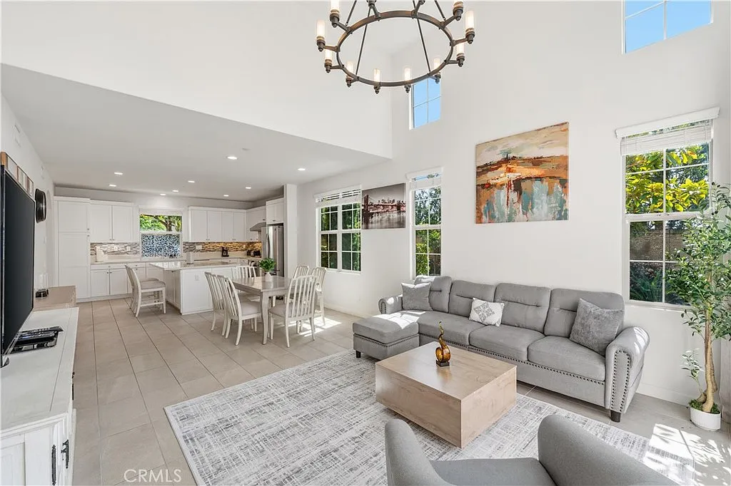 4 bed, 3.5 bath, 1889 sqft, $6,500 — Photo 3