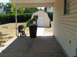 492 E Birch St, Tooele, UT 84074