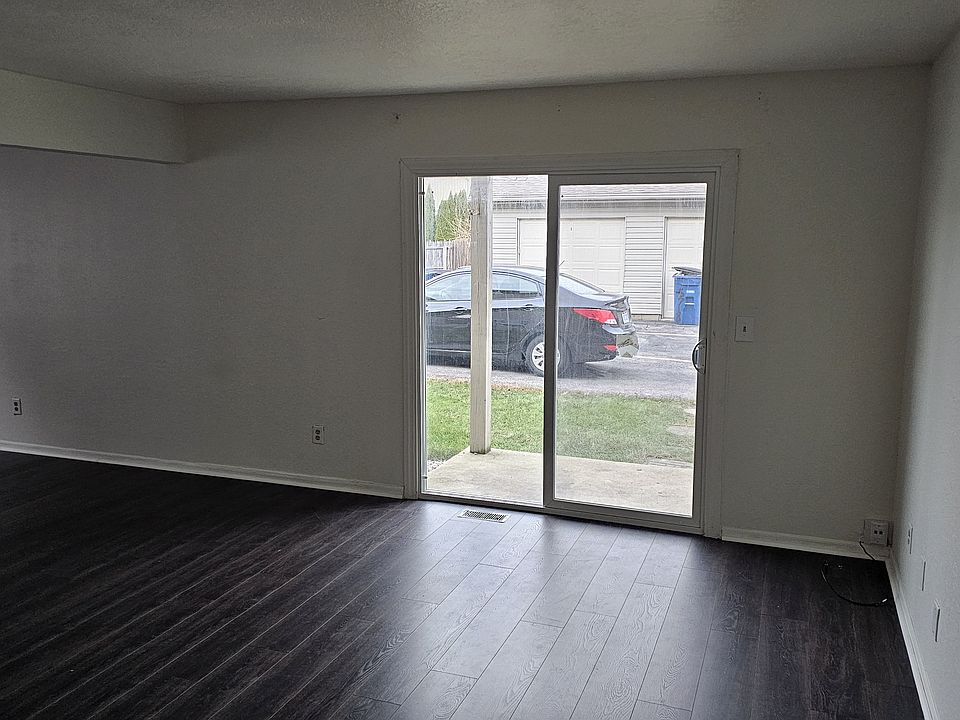 2nd image of 5718 Ryewyck Dr APT 1