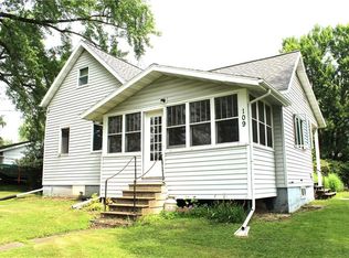 109 E 15th St, Neillsville, WI 54456