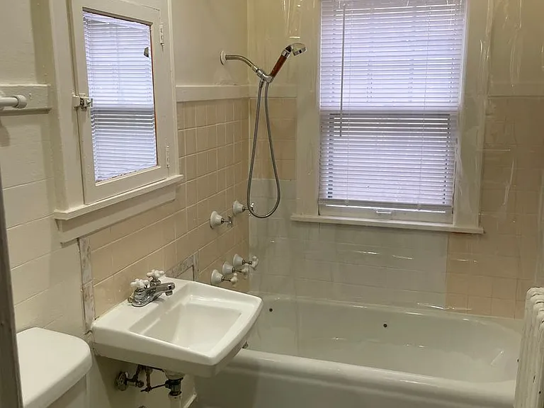 36th Street Villas — Photo 11