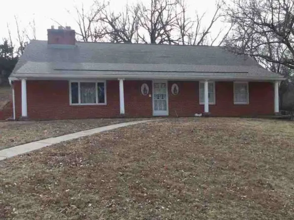 11227 E Thompson St, Sugar Creek, MO 64054