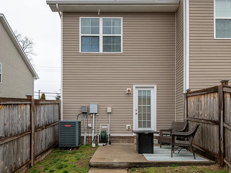 3916 Hoggett Ford Rd — Photo 22