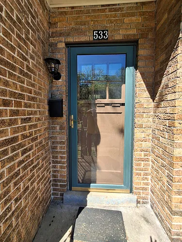 533 N Church St Photo 1
