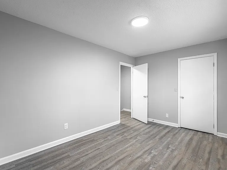 1111 McBrien Rd #D — Photo 15