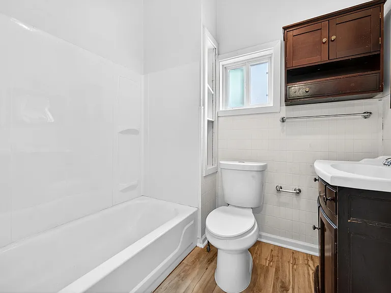 4028 Schiller Pl — Photo 10