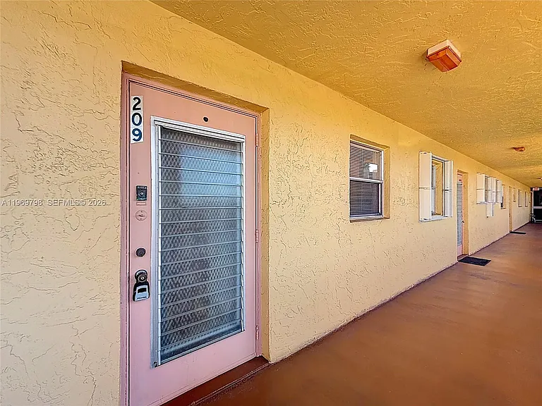 6750 Royal Palm Blvd #209E — Photo 17