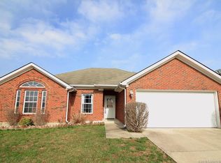 6301 Sky View Ln, Charlestown, IN 47111