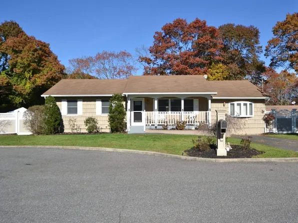 151 Eugene Street, Holbrook, NY 11741