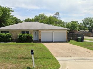 7844 Harwood Rd, North Richland Hills, TX 76180