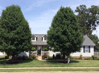 824 Springfield Blvd, Bowling Green, KY 42104