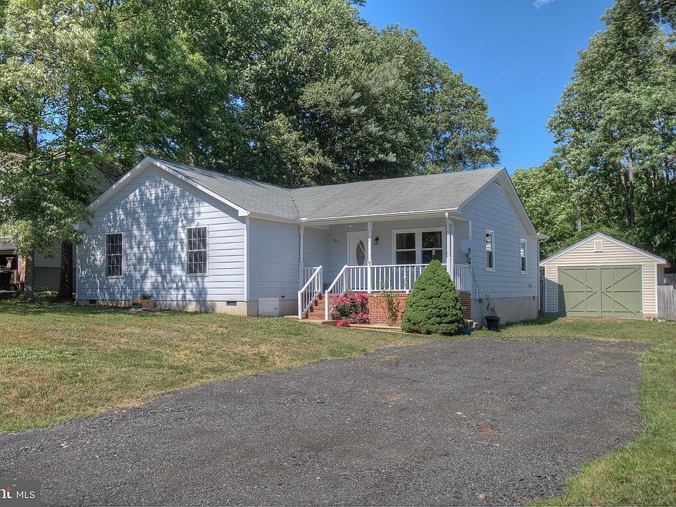 1st image of 10411 Skinner Hill Dr