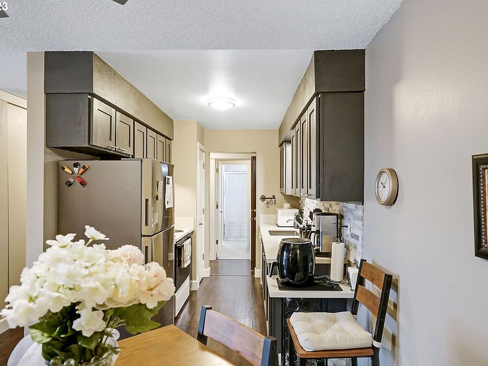 950 Evergreen Rd Woodburn OR Zillow