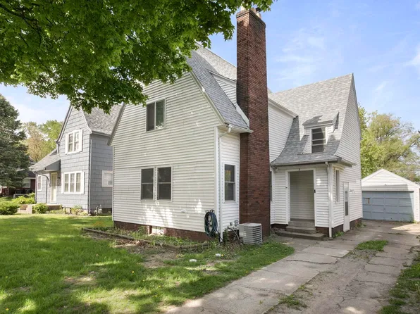 3205 S Michigan St, South Bend, IN 46614