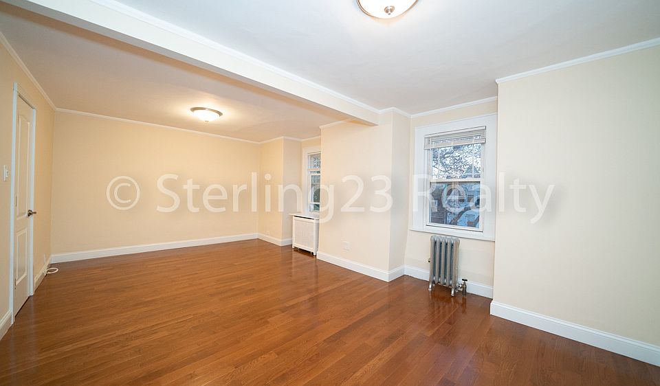 1st image of 21-28 28th St #3R