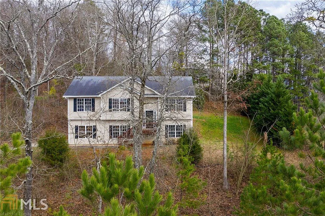 22 Greenwood Dr photo 1