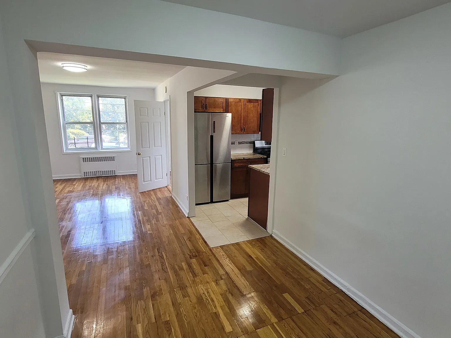2 bed, 725 sqft, $2,700 — Photo 4