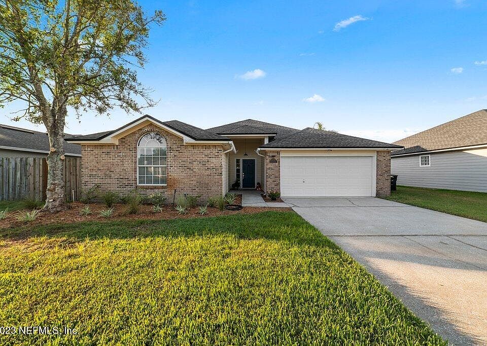1st image of 13585 LOBO Court