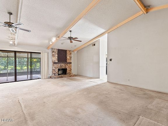 3rd image of 3 Waterfront Ct