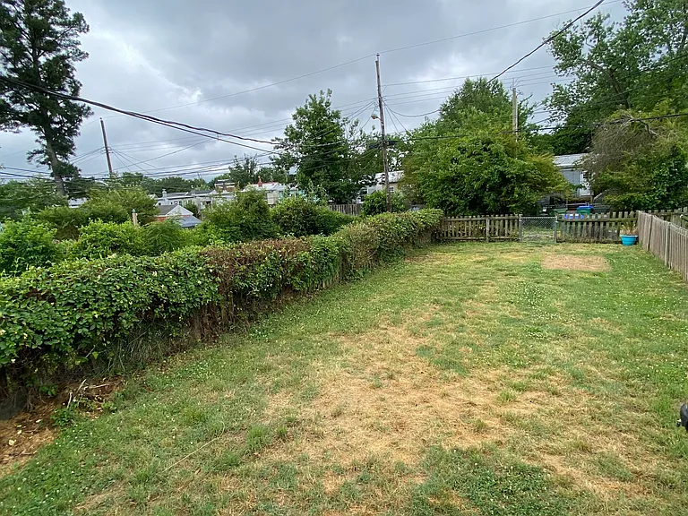 3333 Idlewood Ave — Photo 14