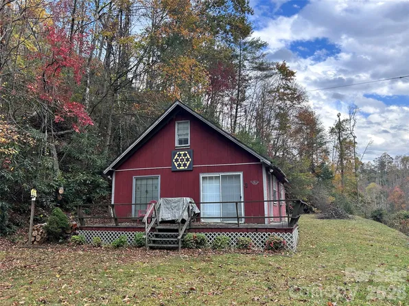 362 Melton Branch Rd #A1-a6, Bakersville, NC 28705