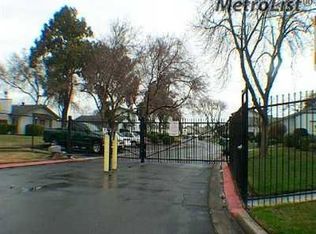 2669 Parkway, Ceres, CA 95307