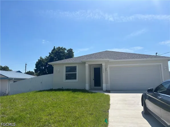 1299 Old Bridge Rd, North Fort Myers, FL 33917