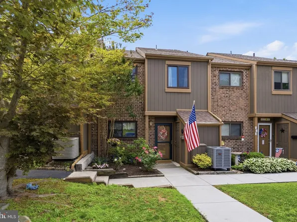 146 Larchwood Ct, Collegeville, PA 19426
