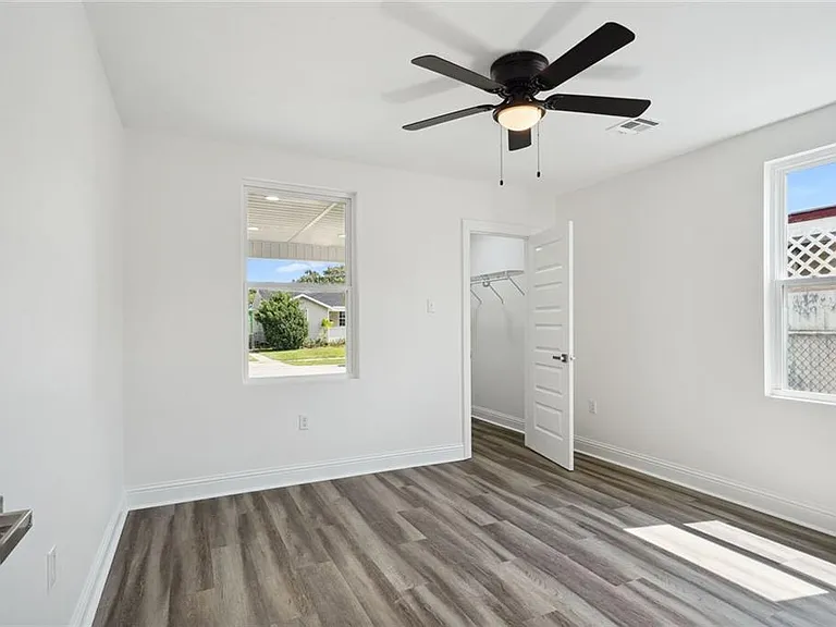 43 Labarre Pl — Photo 12