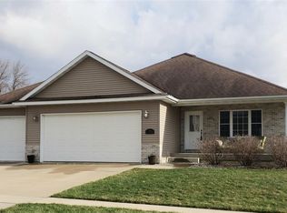 704 Bel Air Dr, Waverly, IA 50677