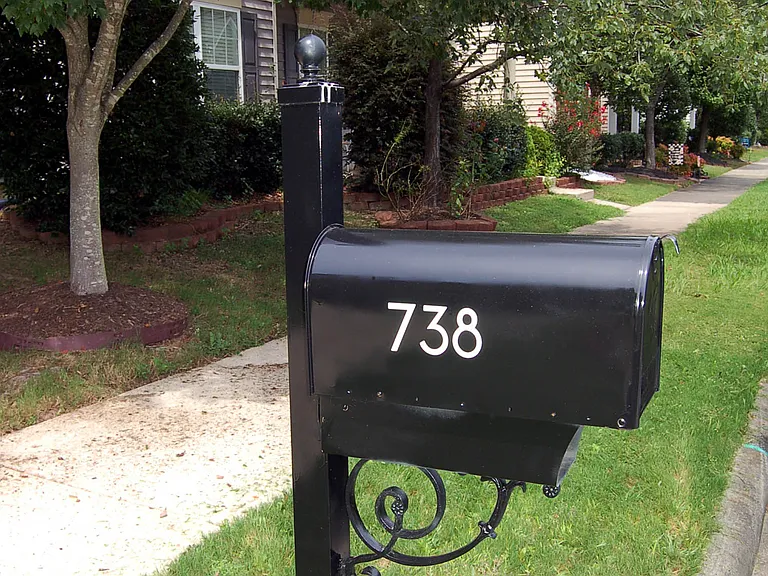 738 Keystone Park Dr — Photo 35