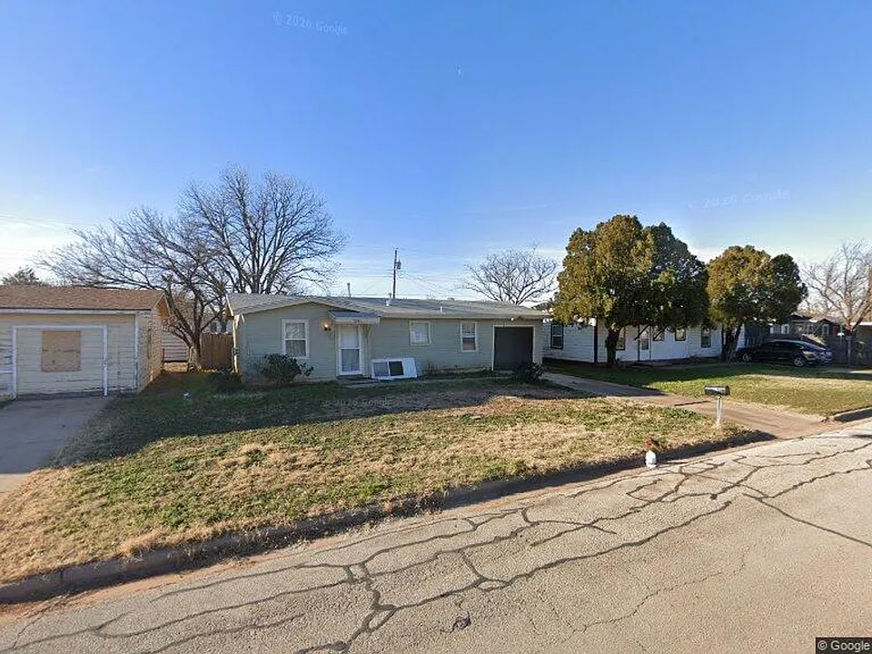 5281 Questa Dr