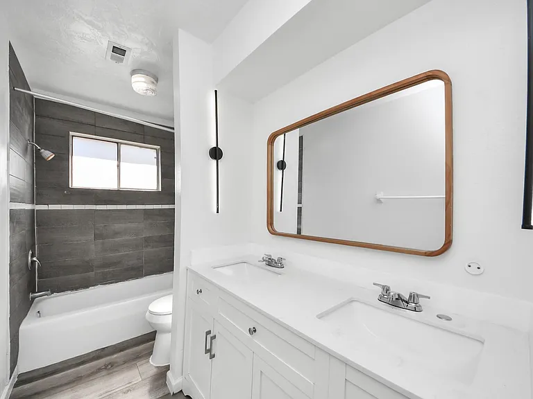 8011 La Roche Ln — Photo 35