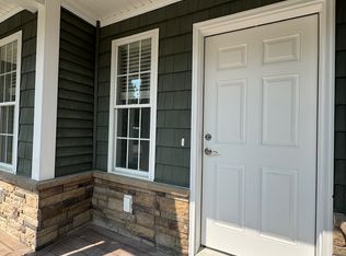 74 Rockingham Rd #64-D, Derry, NH 03038