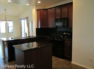 1684 S Tenen Pass Dr, Benson, AZ 85602