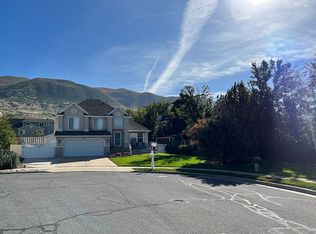 455 W 1875 N, Centerville, UT 84014