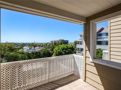 20331 Bluffside Cir #A-320, Huntington Beach, CA, 92646