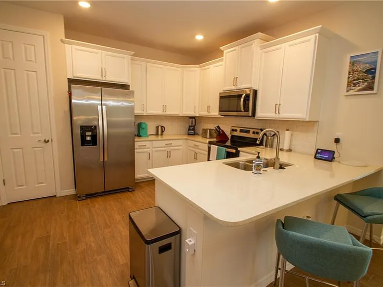 1241 Enbrook Loop — Photo 7