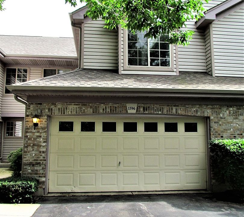 1st image of 1596 N Saint Marks Pl
