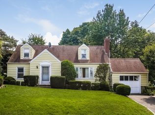 15 Wardman St, White Plains, NY 10603