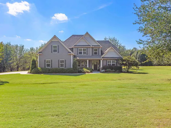 161 Brooks Rd, Brooks, GA 30205