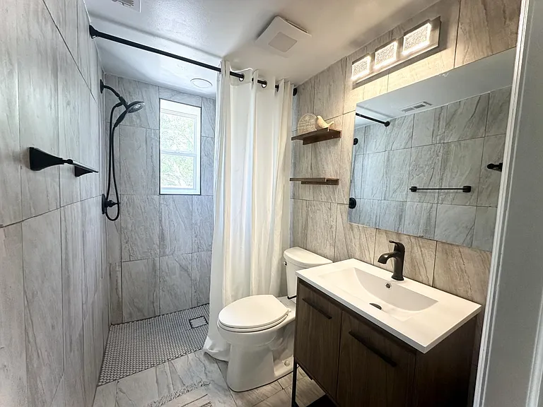 4525 Nimmer Dr — Photo 8