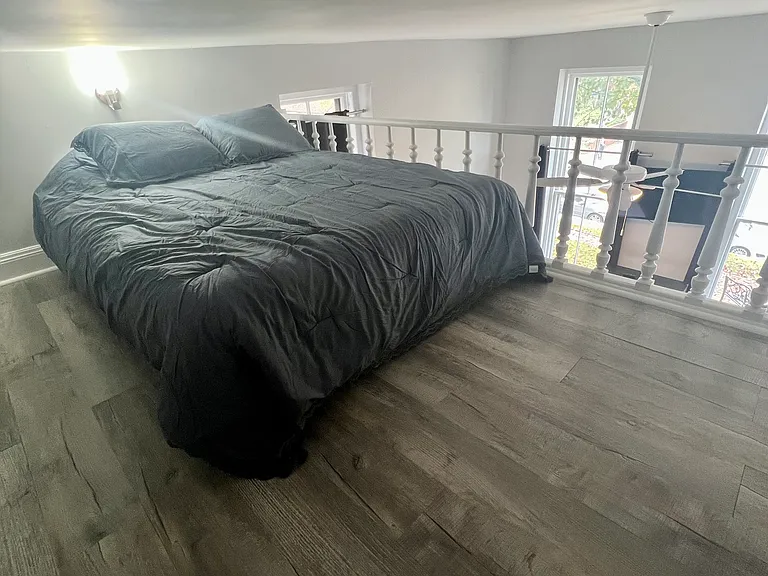 2142 Saint James Ave #1 — Photo 11