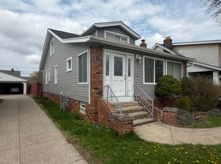 6162 Wareham Rd, Parma, OH 44129