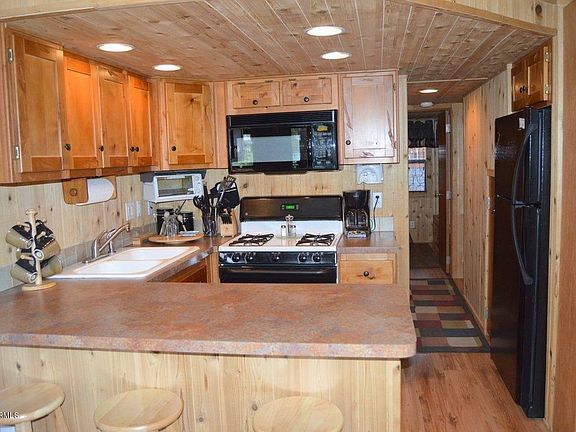 Breakfast Bar