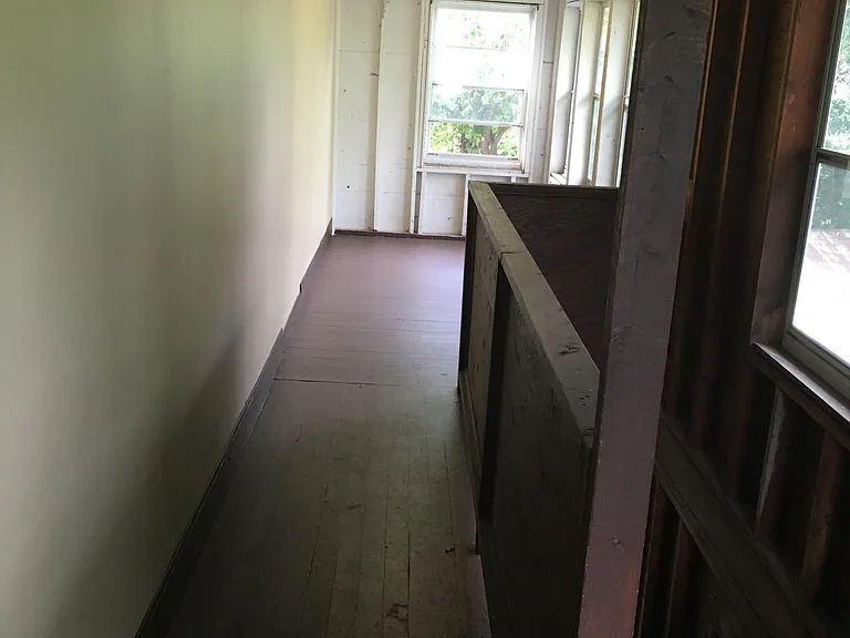 32 High St — Photo 6
