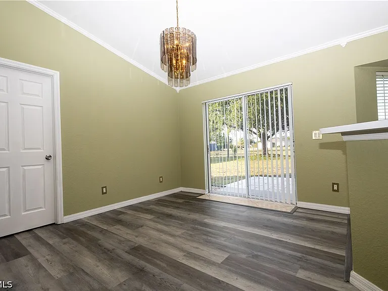 25324 Lychee Ct — Photo 4