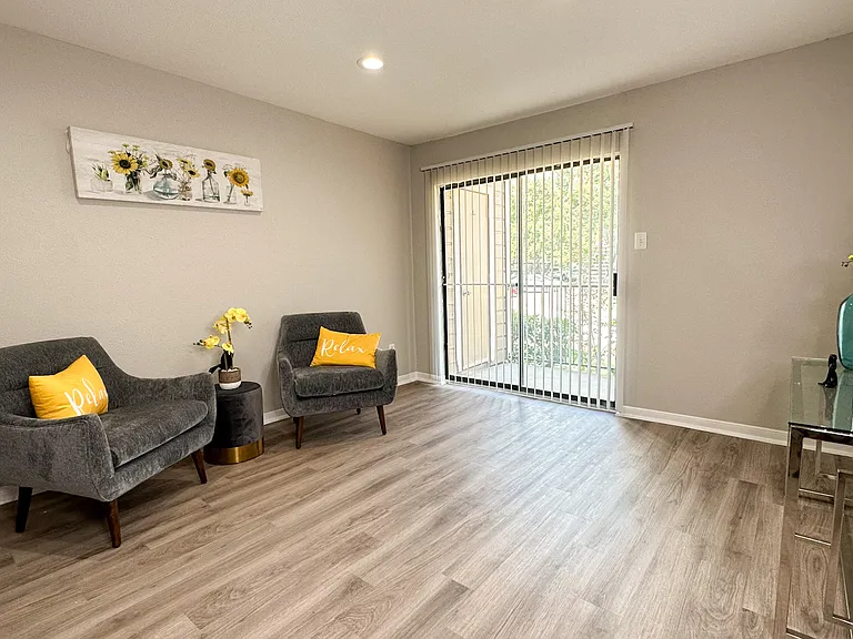 The Park @ Live Oak Apartments — Photo 94