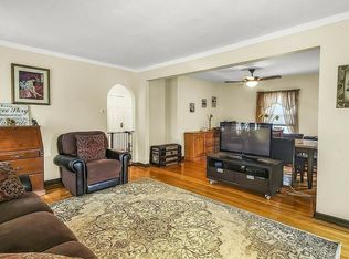 8449 247th St, Bellerose, NY 11426